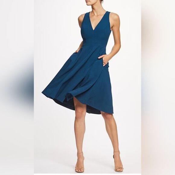Dress the Population Catalina Crepe Sleeveless A-Line Dress NWOT sz Small blue Dresses Dress the Population Catalina Crepe Sleeveless A-Line Dress NWOT sz Small blue Dresses